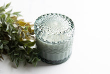 Load image into Gallery viewer, Vintage Luxury Jar Candle