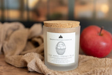 Load image into Gallery viewer, Crisp Apple + Honey Pear